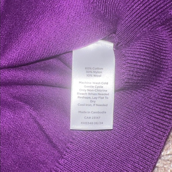 Talbots SCALLOP TRIM PULLOVER SWEATER - Picture 6 of 7